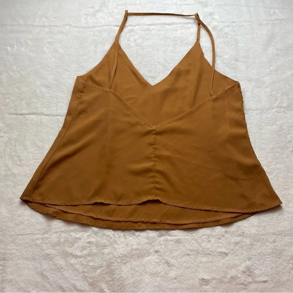 Lulu's Spaghetti Strap Deep V Cami Size Medium - Picture 2 of 10